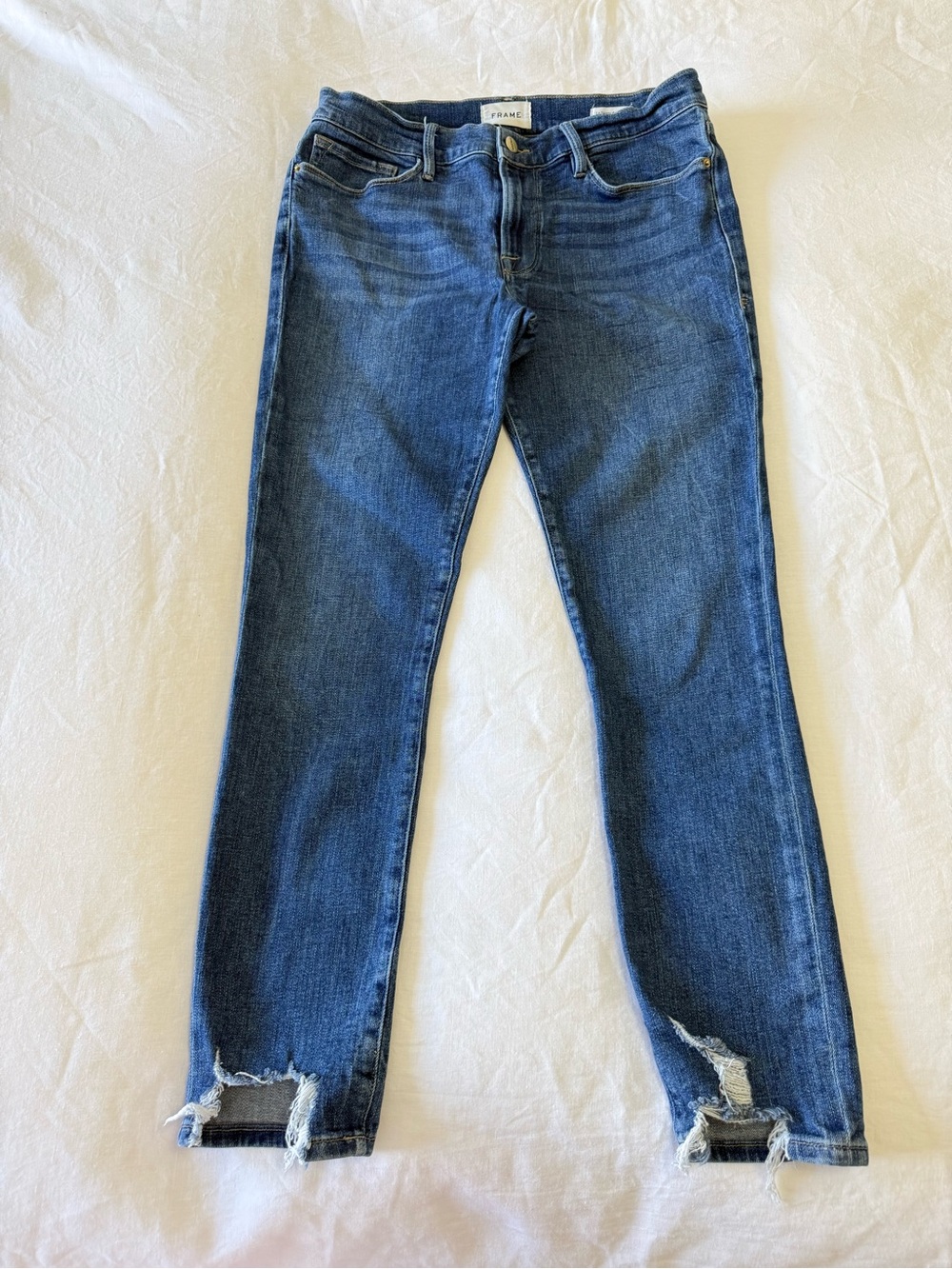 Frame | Women’s 31 | Dark Wash Le Skinny de Jeanne Stretch Jeans Van Ness Chew